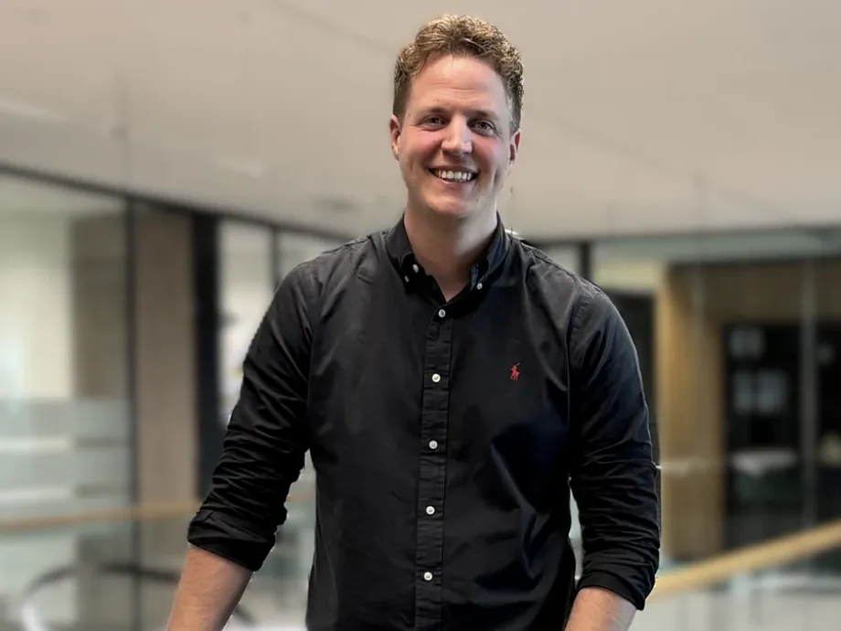 2250331 Stout Herkon BS028 Web