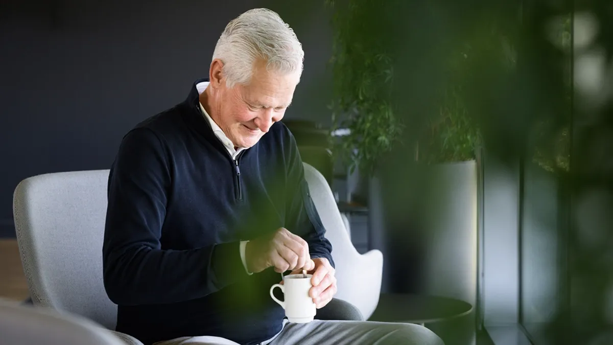 2260004 Stout BS044  1200x675 copy-1