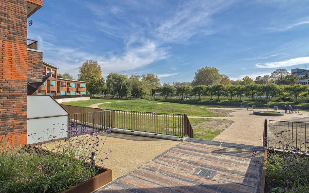 evia-2-bouwonderneming-stout10