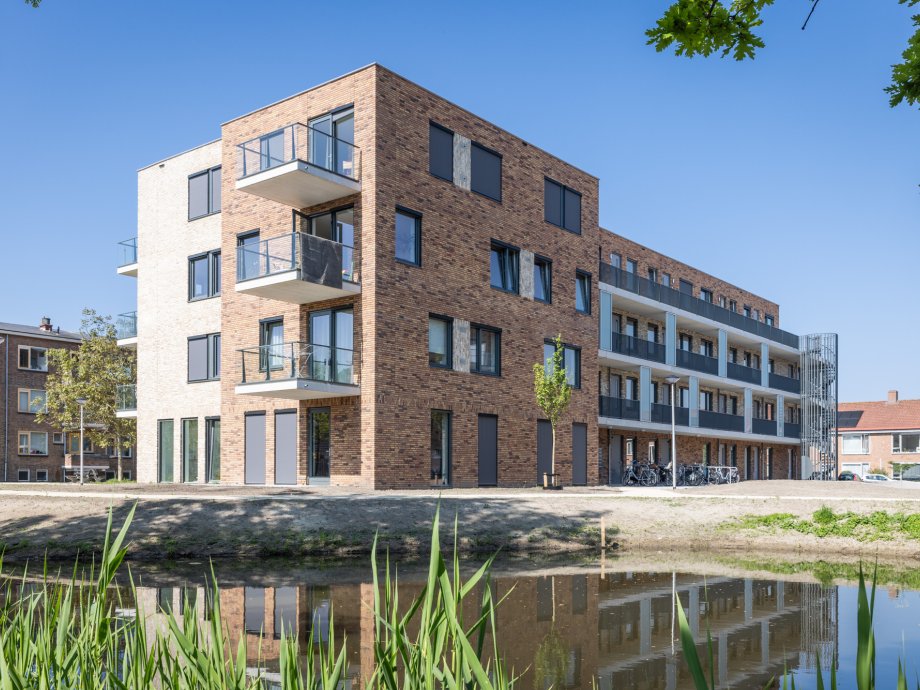 MM_Stout_Pinksterbloem_Leiderdorp_4B4A8864_LR-1